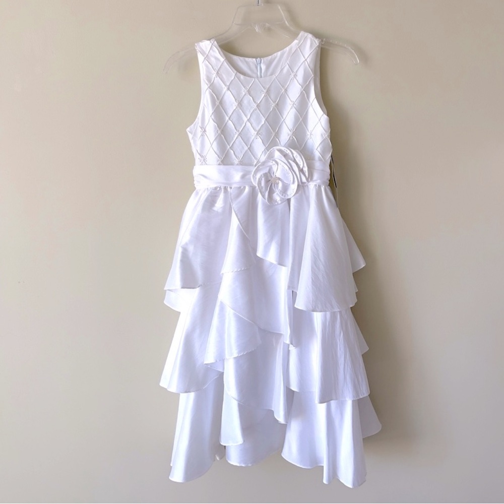Isobella & Chloe White Layered Formal Dress